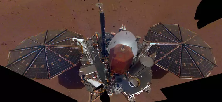 Lądownik NASA przestaje kopać w glebie Marsa. Wszystko przez skałę