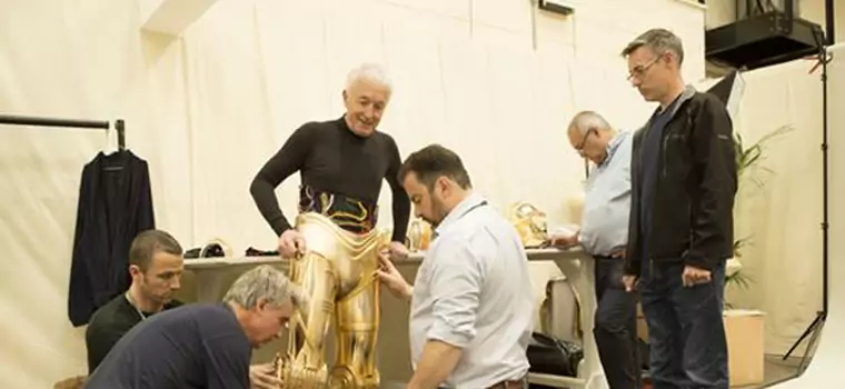 Anthony Daniels znów w stroju C3PO, tym razem z wydruku 3D