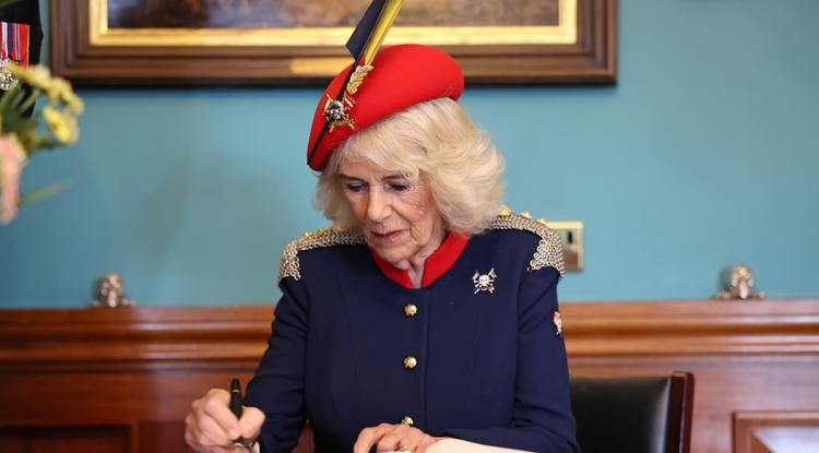 Titokban készült ez a felvétel a 76 éves Kamilla királynéról Fotó: Getty Images