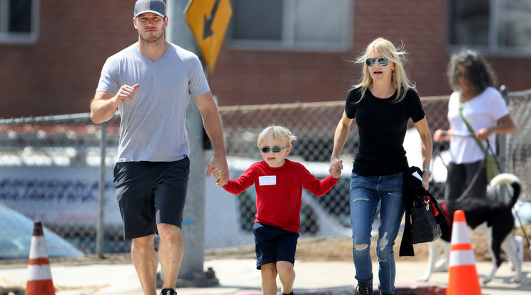 Anna Faris, Chris Pratt és kisfiúk, Jack / Fotó: Northfoto