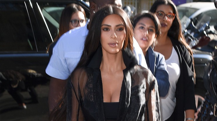 Kim Kardashian teljesen kikészült / Fotó: Northfoto