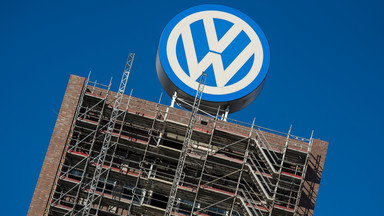 Koszty skandalu z emisją spalin Volkswagena będą rosły