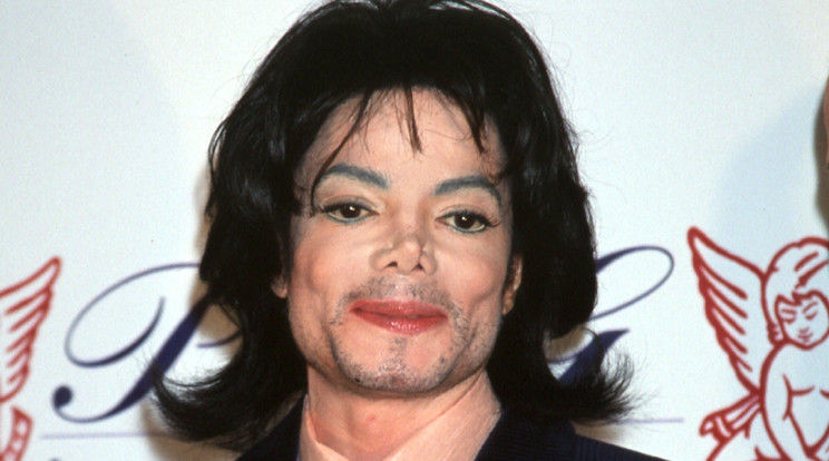 A pop királya, 
Michael Jackson 2009-ben 
halt meg, korábban évekig 
pereskedett
fiatalokkal, akik 
szerint birtokán molesztálta őket/Fotó:Northfoto