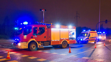 Pożar samochodu w Mszanie Dolnej. Nie żyje dwóch mężczyzn