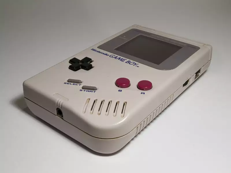 GameBoy od Nintendo - obiekt marzeń dzieciaków w latach 90.