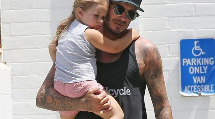 David Beckhamet lekövérezte a lánya