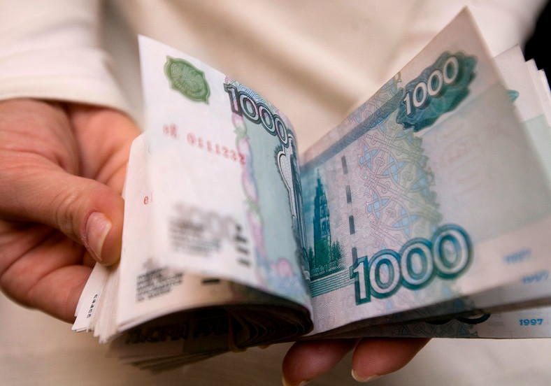 Rubel odejdzie w przeszłość?
