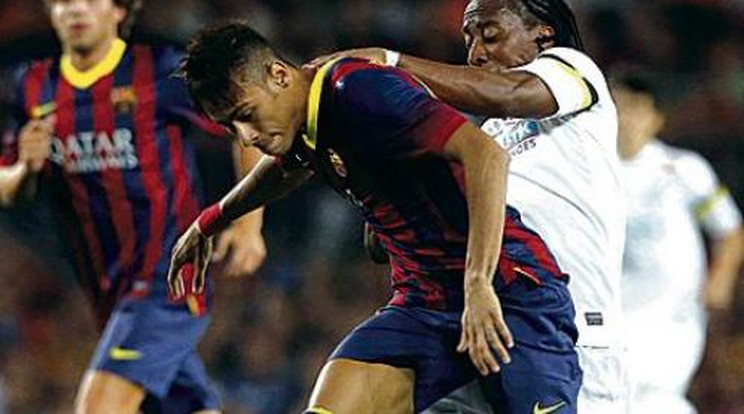 Neymar bemutatkozott a Barcában