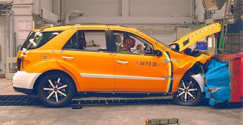 Mercedes ML II - Crash-test