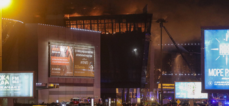 Dmitrij Miedwiediew o ataku terrorystycznym pod Moskwą. "Należy ich wszystkich odnaleźć i bezlitośnie zniszczyć"