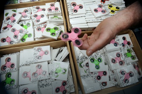 Vrti se oko svoje ose i ima terapeutsko dejstvo