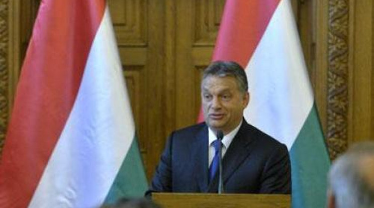 Orbán: vész- és óvintézkedés a bejelentett zárolás 
