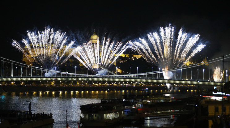 A 2016-os augusztus 20-i tűzijáték /Fotó: Fuszek Gábor