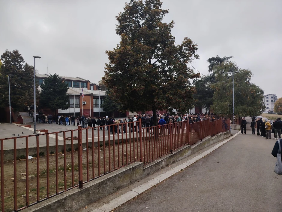 Biračko mesto u Mirijevu, OŠ "Stefan Despot"