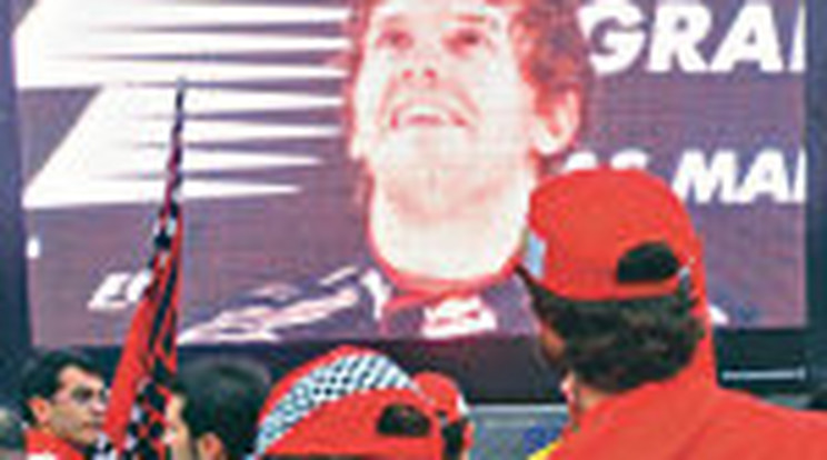Vettel-bók a Ferrarinak