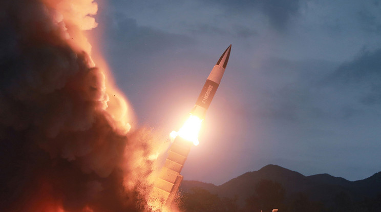 Rakétákat teszteltek Észak-Koreában / Fotó: Northfoto