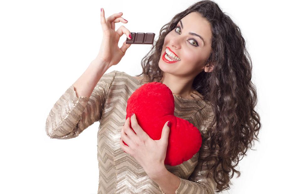 A magas kakaó tartalmú csokoládé csökkenti 
a vérnyomást, 
de csak mértékkel fogyasszuk /Fotó: Shutterstock