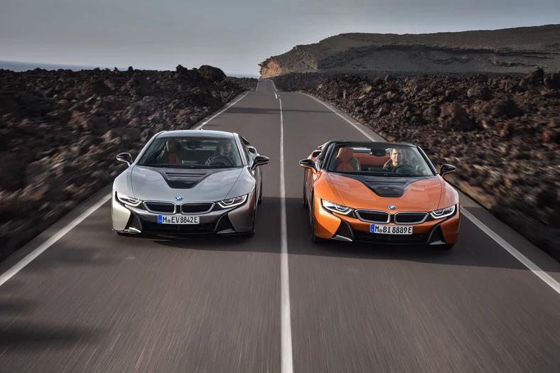 BMW i8 Coupe oraz Roadster