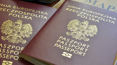 Nowy paszport na 100-lecie niepodległości. Kontrowersyjne propozycje MSWiA