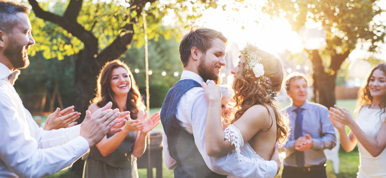 Co robić, gdy wielu gości odmawia przybycia na wesele?