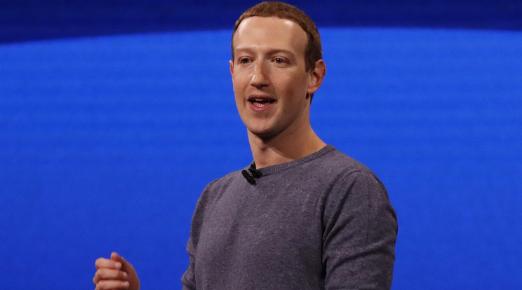 Mark Zuckerberg, a Facebook alapítója szerint ideje volt fejleszteni /Fotó: MTI-EPA / John G Mabanglo