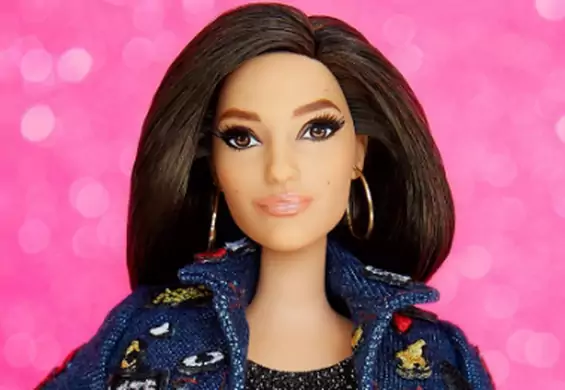 Koniec z wychudzoną lalką Barbie. Poznajcie Barbie "plus size"