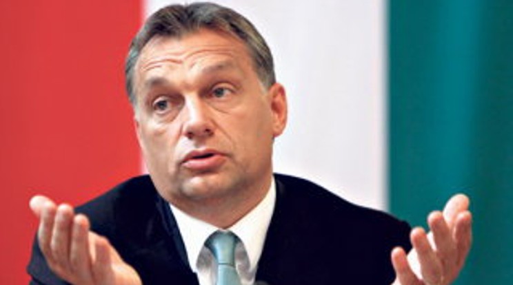 Orbánon vitázik az egész világ