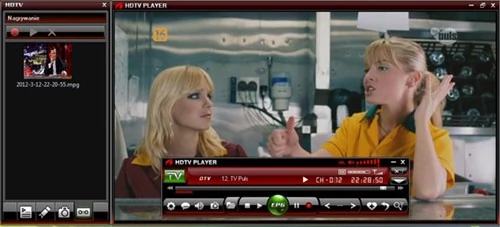 Aplikacja BlazeVideo HDTV Player 6.0 w pełnej krasie: okno kanału, panel sterujący oraz sekcja nagranych audycji (po lewej). Program dostępny jest z interfejsem w polskiej wersji językowej