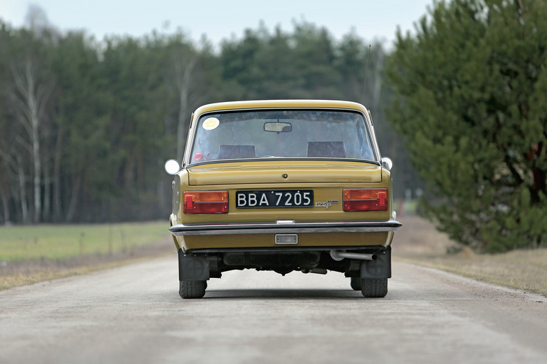 Polski Fiat 125p MR 75