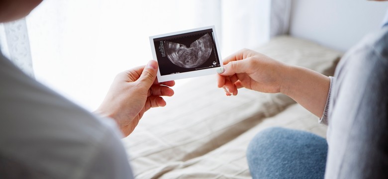 Czym jest poród z ochroną krocza? Jak się do niego przygotować?