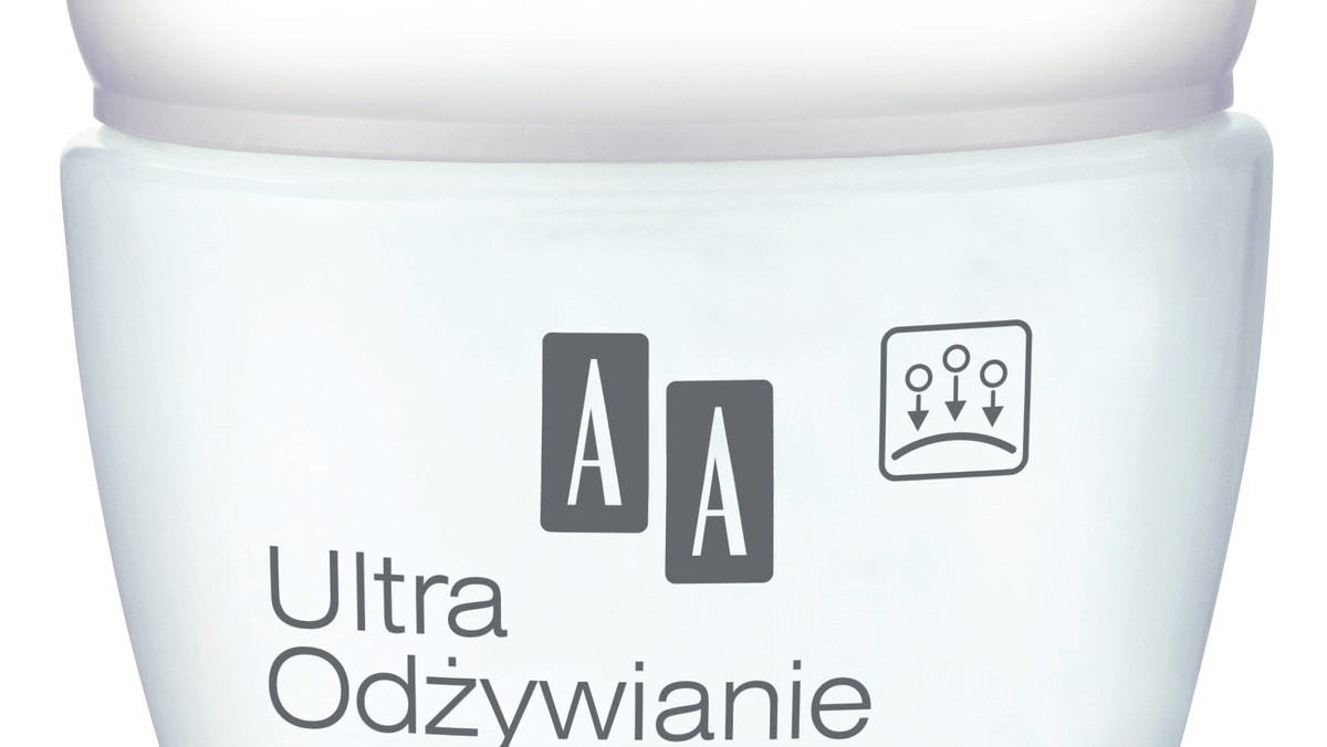 Twoja cera jest bardzo sucha, odwodniona i nieprzyjemnie napięta? To znak, że potrzebuje intensywnego odżywienia i głębokiego nawilżenia.