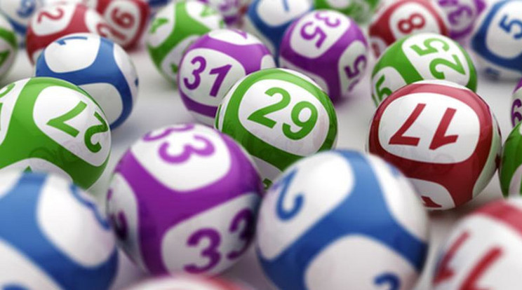 Kihúzták a hatos lottó heti nyerőszámait