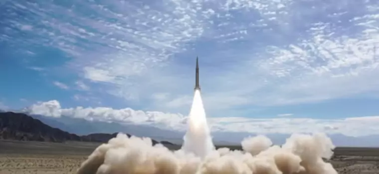Chiny przetestowały hipersoniczny pocisk, który może przenosić ładunki nuklearne. Broń okrążyła Ziemię