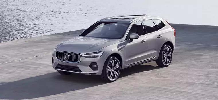 Volvo XC60 po liftingu - nowe multimedia i lekki retusz