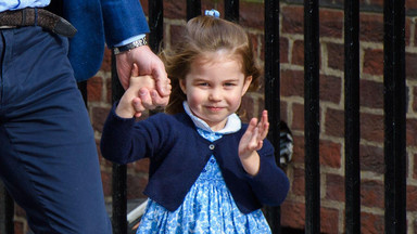 Księżniczka Charlotte w przyszłości. Wygenerowano jej portret