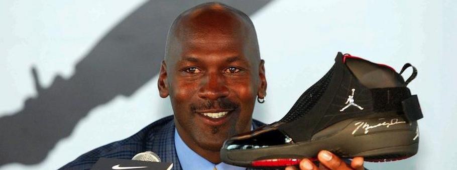 Pierwszą umowę z Nike Michael Jordan podpisał już w 1984 roku