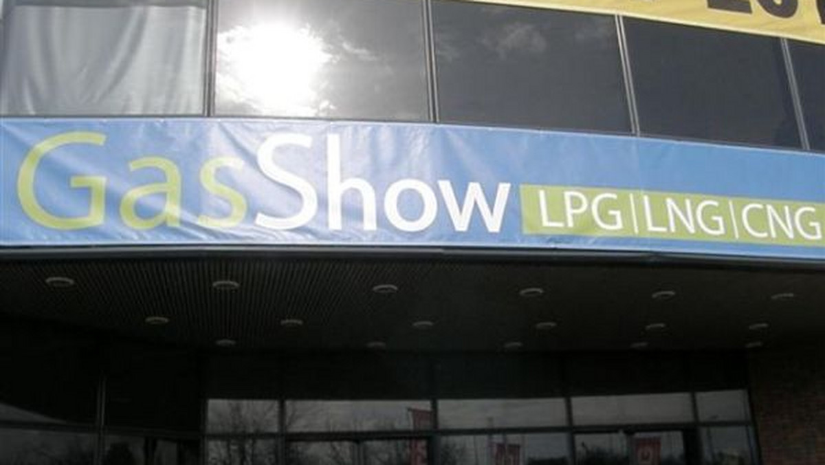 W Warszawie rozpoczęły się Międzynarodowe Targi GasShow 2011. W centrum wystawienniczym Expo XXI, przy ul. Prądzyńskiego, wystawcy z kraju i zagranicy prezentują m.in. nowoczesne instalacje gazowe do współczesnych silników benzynowych.