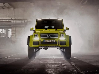 Pokazowy Mercedes-Benz G 500 4x4(2) trafia do seryjnej produkcji.