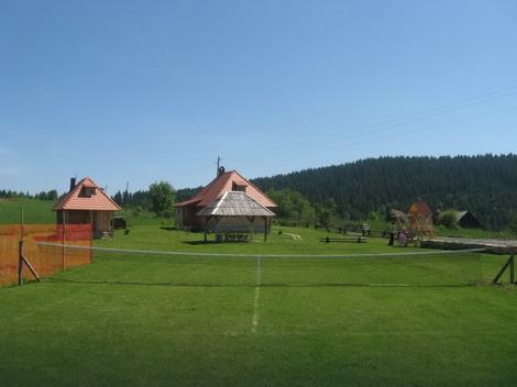 Vikendica na ruži vetrova, Golija