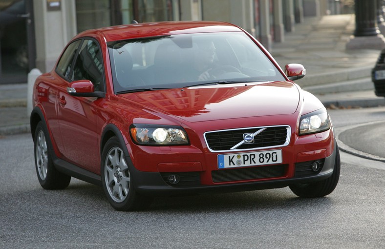 Volvo C30: indywidualista z kilkoma niedociągnięciami