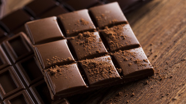 W upalny dzień wkładasz czekoladę do lodówki? Łatwo popsuć jej smak
