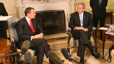 Odtajniona rozmowa Tuska z Bushem: Powiedział mu, co usłyszał od Putina. "Nagle stał się bardzo niespokojny"