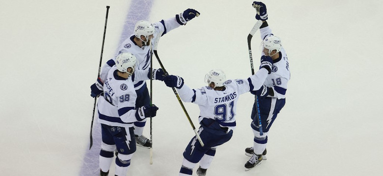 Znakomita forma Tampa Bay Lightning! Wygrali trzeci mecz z rzędu w finale Konferencji Wschodniej