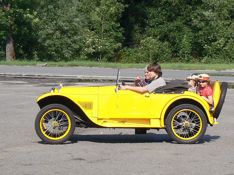 Oldtimery u podnóża Beskidów (fotogaleria)