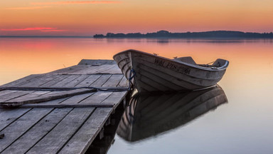 Na mazurskich jeziorach żeglarze korzystają jeszcze z dobrej pogody
