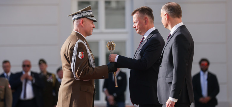 Organizowali pikniki – dostali awanse od Mariusza Błaszczaka. "Ta farsa skończy się kompromitacją w NATO"