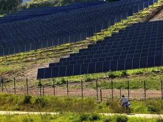 Elektrownia słoneczna panele słoneczne energetyka solarna