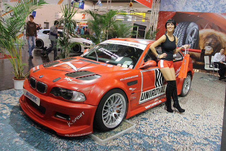 Essen Motor Show 2012: auta, motocykle i gorące dziewczyny