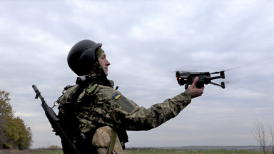Wojna dronów w Ukrainie. Śmierć do rąk własnych