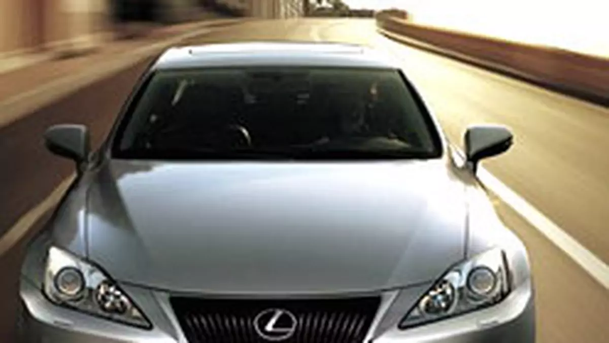 Paryż 2008: Lexus IS - kosmetyczne zmiany